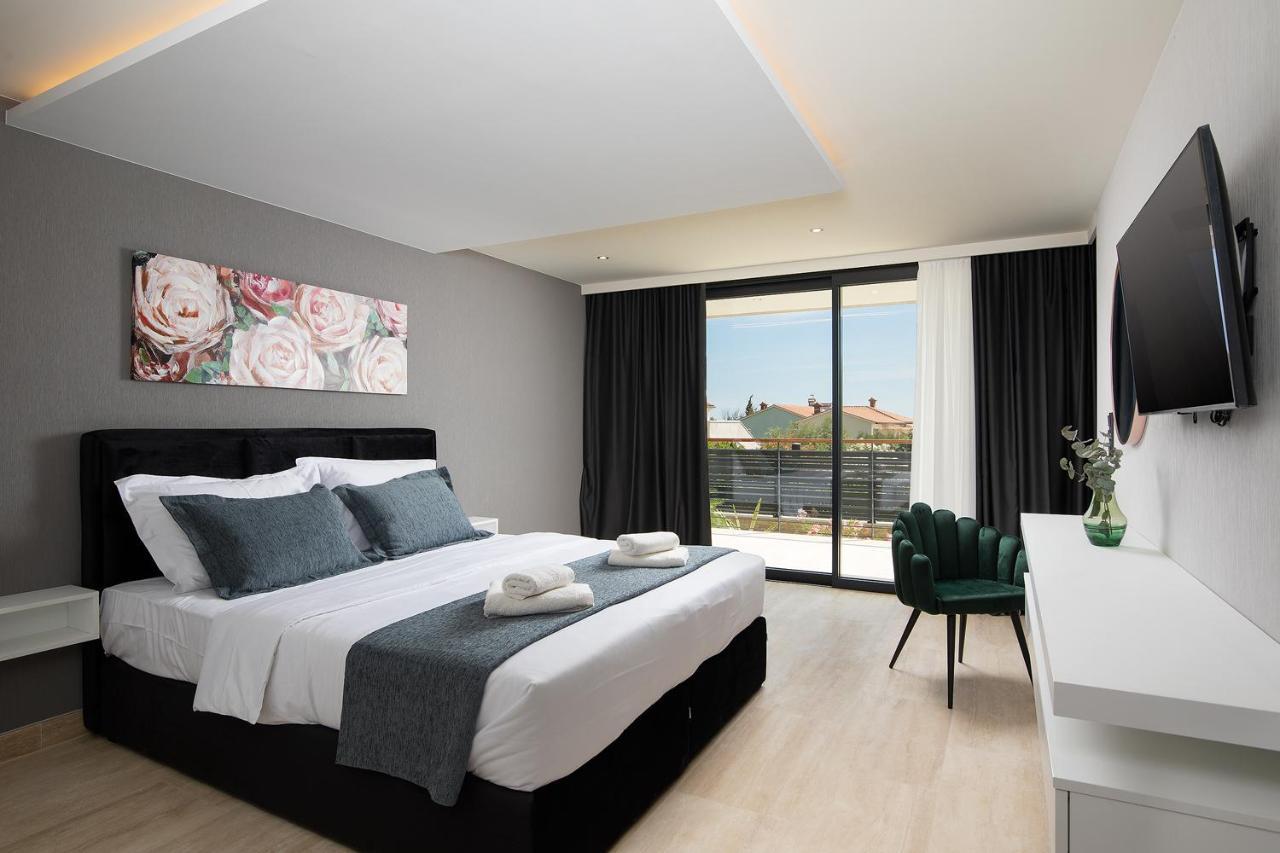 Boutique Apartments Kristo Medulin Ngoại thất bức ảnh