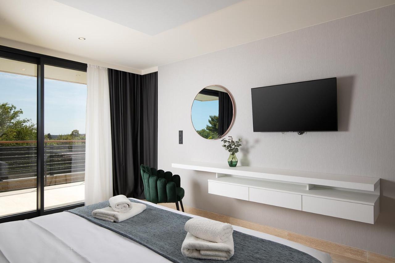 Boutique Apartments Kristo Medulin Ngoại thất bức ảnh